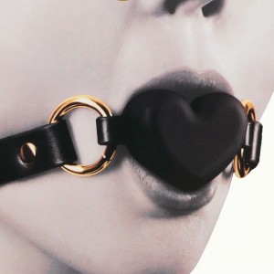 Ball-gag cœur noir - Accessoires BDSM Malins-Plaisirs