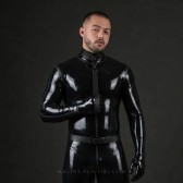 Signature Collar & Short Leash