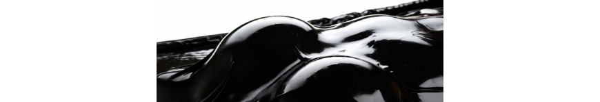 Entretenir son vêtement latex